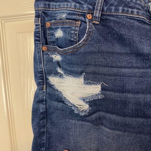 American Eagle Super Hi-Rise Shortie Denim Size 20 Distressed Next Level Stretch - Picture 10 of 11